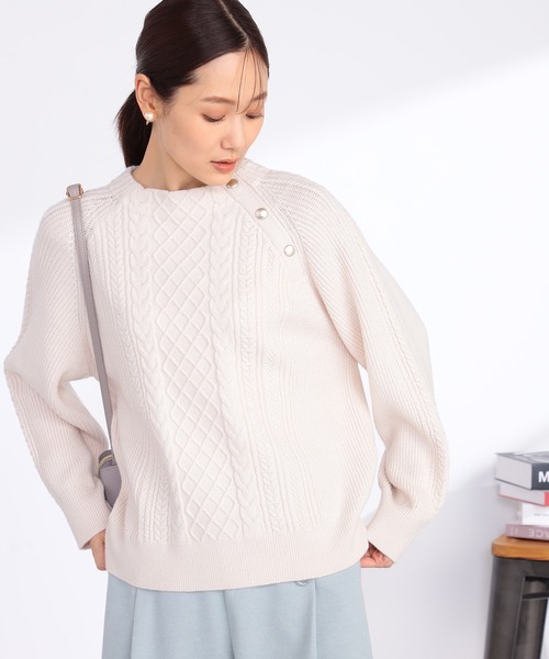 GALLORIA(ギャローリア)の「ケーブル柄肩ボタンニット(ニット/セーター・レディース・グレー/オレンジ/オートミール/ネイビー・S/M/L/LL)」の9枚目の写真
