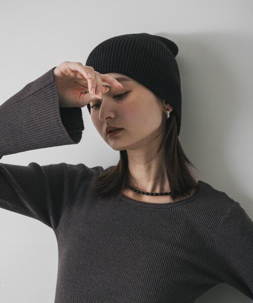 SENSE OF PLACE by URBAN RESEARCH（センスオブプレイスバイアーバンリサーチ）の「『WEB限定』2WAYストレッチラウンドネックセーター（ニット/セーター・レディース・チャコールグレー/ブラウン/レッド/ネイビー/ベージュ・ONE）」の6枚目の写真