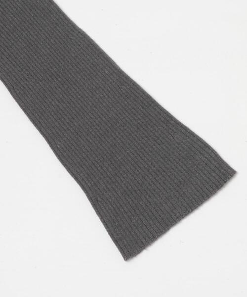 SENSE OF PLACE by URBAN RESEARCH（センスオブプレイスバイアーバンリサーチ）の「『WEB限定』2WAYストレッチラウンドネックセーター（ニット/セーター・レディース・チャコールグレー/ブラウン/レッド/ネイビー/ベージュ・ONE）」の12枚目の写真