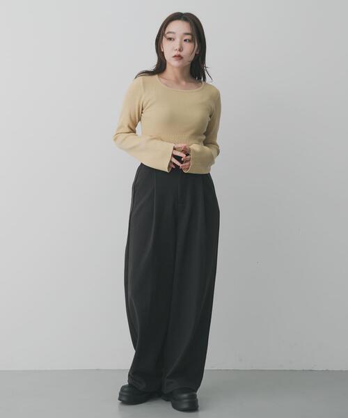 SENSE OF PLACE by URBAN RESEARCH（センスオブプレイスバイアーバンリサーチ）の「『WEB限定』2WAYストレッチラウンドネックセーター（ニット/セーター・レディース・チャコールグレー/ブラウン/レッド/ネイビー/ベージュ・ONE）」の15枚目の写真