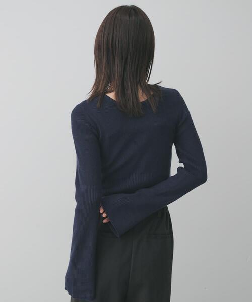 SENSE OF PLACE by URBAN RESEARCH（センスオブプレイスバイアーバンリサーチ）の「『WEB限定』2WAYストレッチラウンドネックセーター（ニット/セーター・レディース・チャコールグレー/ブラウン/レッド/ネイビー/ベージュ・ONE）」の22枚目の写真