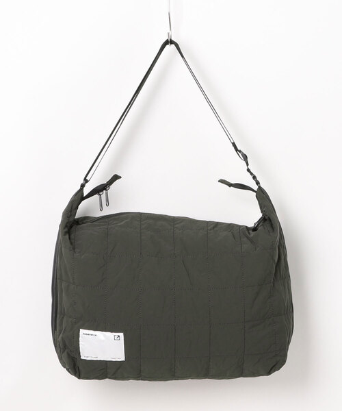 ADAM PATEK(アダムパテック)の「【RES】【ADAM PATEK 】 square quilt BIG shoulder bag(AP2229000)ショルダーバッグ(ショルダーバッグ・メンズ・ホワイト/ブルー/カーキ・FREE/フリー)」の2枚目の写真