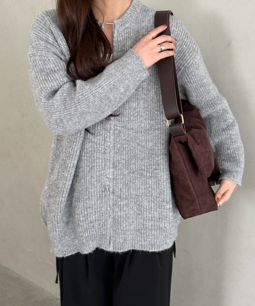 Outfitter lab(アウトフィッターラボ)の「【A4収納可】スウェード風ショルダー トートバッグ(ショルダーバッグ・レディース・ダークブラウン/ベージュ/ライトベージュ・FREE)」の11枚目の写真