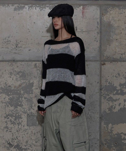 FANCY CLUB（ファンシークラブ）の「【日本未発売/WEB限定】FANCY CLUB(ファンシークラブ)/シースルー ヘイリー ストライプ オーバーサイズ ニット/HAILEY STRIPE KNIT（ニット/セーター・レディース・ブラック/ブラウン・FREE）」の6枚目の写真