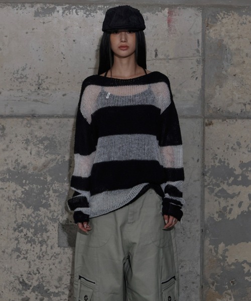 FANCY CLUB（ファンシークラブ）の「【日本未発売/WEB限定】FANCY CLUB(ファンシークラブ)/シースルー ヘイリー ストライプ オーバーサイズ ニット/HAILEY STRIPE KNIT（ニット/セーター・レディース・ブラック/ブラウン・FREE）」の5枚目の写真