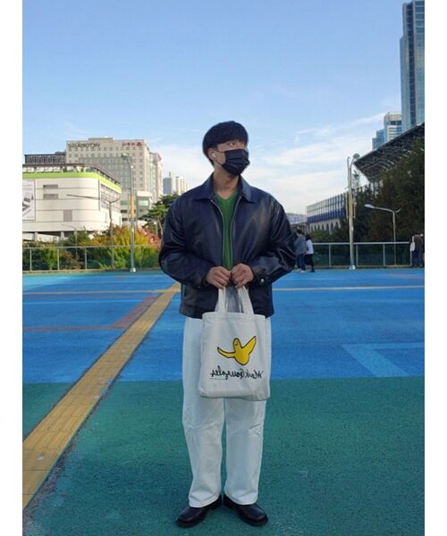VTWO(ブイツー)の「442 VEGAN LEATHER OVERFIT JUMPER_BLACK(ライダースジャケット・レディース・その他・MEDIUM/LARGE)」の5枚目の写真