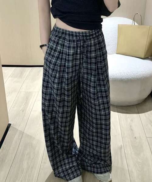 CERCA(チェルカ)の「Chiina /イージーチェックパンツ(その他パンツ・レディース・ブラック/ネイビー・FREE)」の6枚目の写真