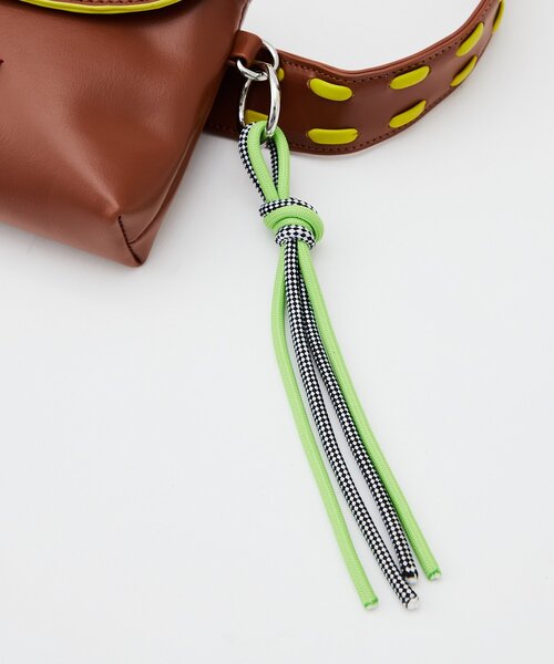 GRAIN（グレイン）の「【GRAIN/グレイン】フラップポーチベルトバッグ（ベルト・レディース・ブラック/ブラウン/パープル・FREE）」の22枚目の写真