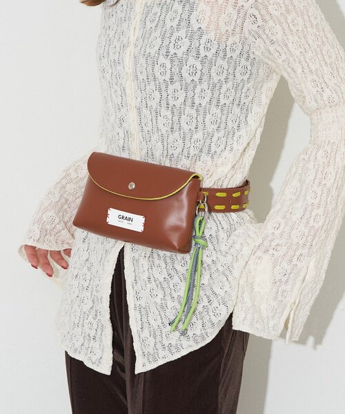 GRAIN（グレイン）の「【GRAIN/グレイン】フラップポーチベルトバッグ（ベルト・レディース・ブラック/ブラウン/パープル・FREE）」の19枚目の写真