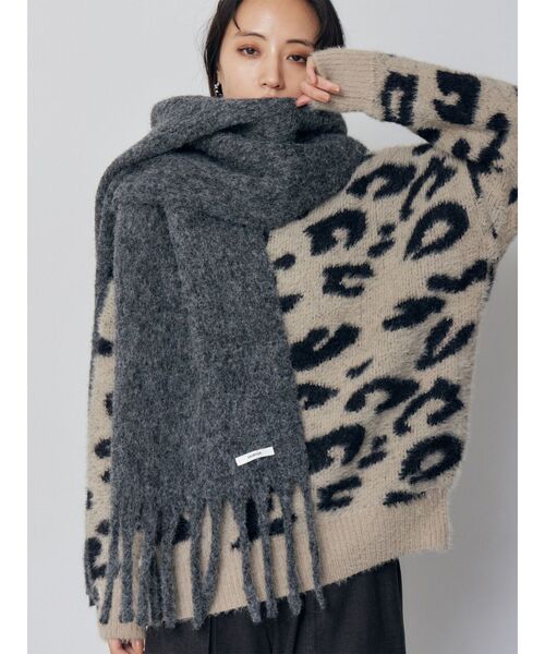 MURUA（ムルーア）の「ウールライクフリンジマフラー（マフラー・レディース・グレー・FREE）」の2枚目の写真