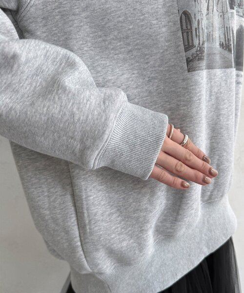DouDou(ドゥドゥ)の「【WEB限定】バックジップフォト裏ボアトップス(Tシャツ/カットソー・レディース・グレー/ベージュ/ダークグレー・FREE)」の20枚目の写真