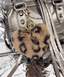 B.I.D.（ビーアイディー）の「《Bz》レオパードモチーフカラーエコファーバッグチャーム/ヒョウ柄 平成ギャル(MA/EK478)（キーホルダー）」