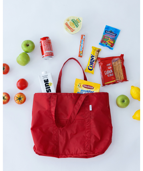 HOWKIDSFUL（ハウキッズフル）の「FOLDING BAG (RED)（ショルダーバッグ・レディース・その他・FREE）」の3枚目の写真