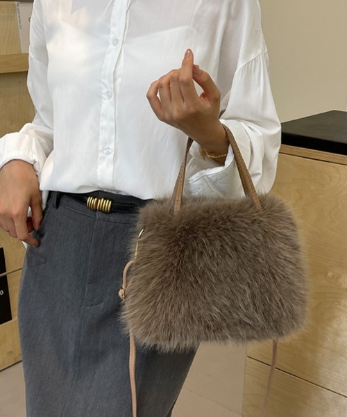 Ritzy(リッツィー)の「2WAYモコモコボアショルダーバッグ ハンドバッグ(ショルダーバッグ・レディース・ピンク/ベージュ/ホワイト/ブラウン・FREE)」の18枚目の写真