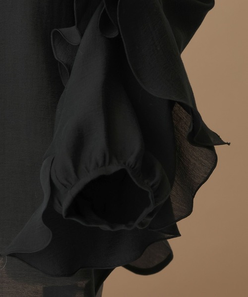 A part by（アパートバイ）の「【セレモニー】Ｃ＊フリルスリーブブラウス（シャツ/ブラウス・レディース・ブラック/アイボリー・FREE）」の8枚目の写真