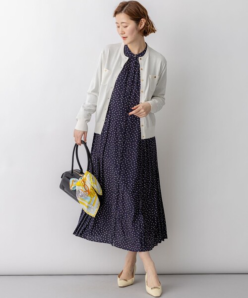 23区(ニジュウサンク)の「ランダムドットプリント ワンピース(ワンピース・レディース・ネイビー系5・36/38/40)」の8枚目の写真