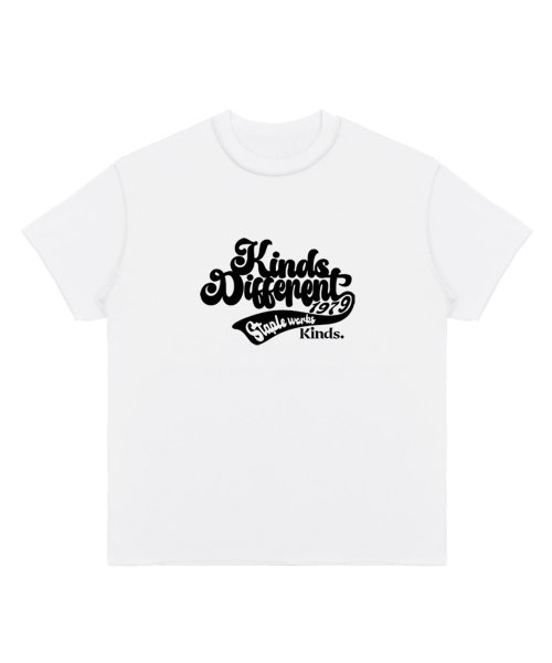 KINDS(カインズ)の「20 count premium single old school short sleeve t-shirt (White)(Tシャツ/カットソー・レディース・その他・MEDIUM/LARGE)」の1枚目の写真