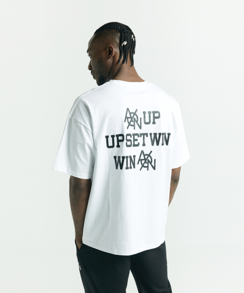 AINIFFON(アインイプオン)の「オーバーサイズ U.S.W ショートスリーブ ホワイト(Tシャツ/カットソー・メンズ・ホワイト・X-LARGE/XX-LARGE/XXX-LARGE)」の3枚目の写真