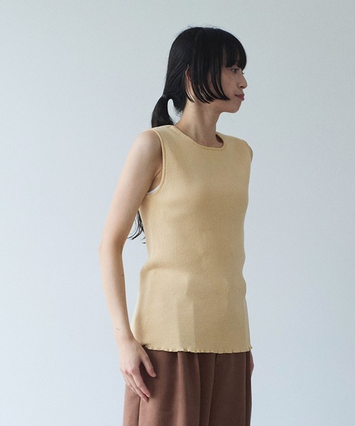 yuni(ユニ )の「●SAKURA pepper/Polyester no sleeves Knit(Tシャツ/カットソー・レディース・グリーン/イエロー/オリーブ/ブラック・FREE)」の16枚目の写真