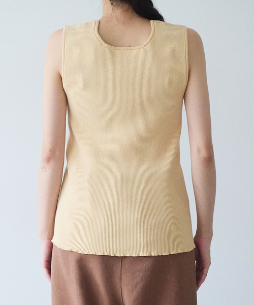 yuni(ユニ )の「●SAKURA pepper/Polyester no sleeves Knit(Tシャツ/カットソー・レディース・グリーン/イエロー/オリーブ/ブラック・FREE)」の19枚目の写真