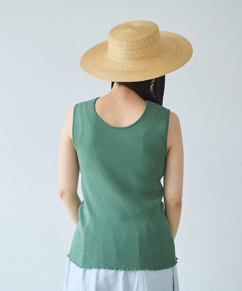 yuni(ユニ )の「●SAKURA pepper/Polyester no sleeves Knit(Tシャツ/カットソー・レディース・グリーン/イエロー/オリーブ/ブラック・FREE)」の9枚目の写真
