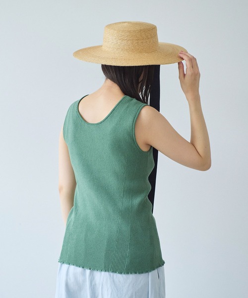 yuni(ユニ )の「●SAKURA pepper/Polyester no sleeves Knit(Tシャツ/カットソー・レディース・グリーン/イエロー/オリーブ/ブラック・FREE)」の10枚目の写真