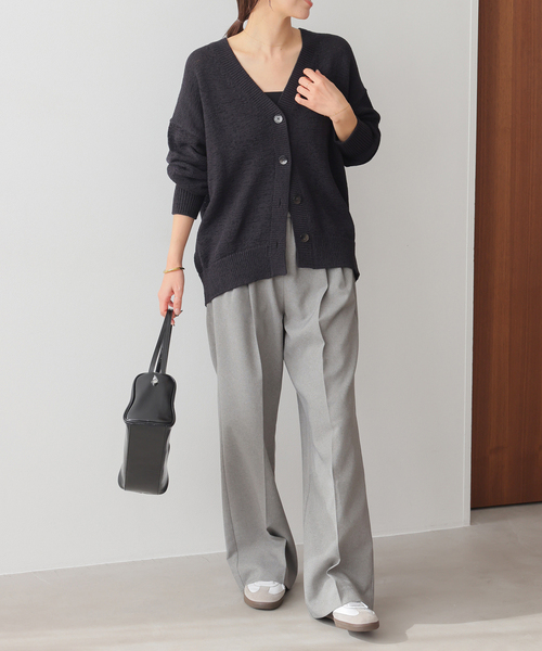 JOURNAL STANDARD relume（ジャーナルスタンダード　レリューム）の「［26SS新作］テープヤーンニュアンスVカーディガン（カーディガン/ボレロ・レディース・ピンク/ブラック/アイボリー/グレー・FREE）」の6枚目の写真