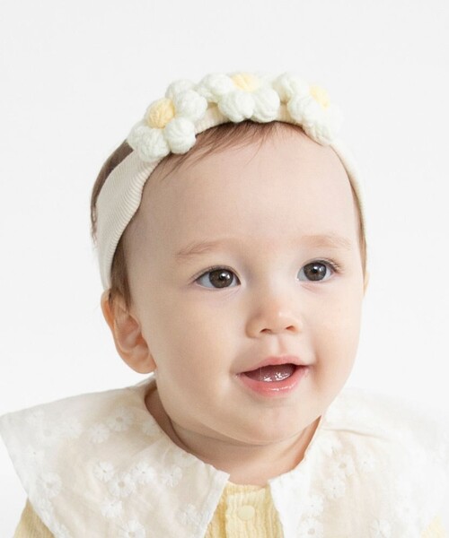 BRANSHES(ブランシェス)の「【お花シリーズ】ヘアバンド(その他ベビー用品・キッズ・アイボリー・FREE)」の1枚目の写真