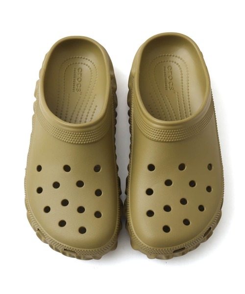 crocs（クロックス）の「crocs salehebembury x saru / クロックス サレヘ・ベンバリー x サル（サンダル・メンズ・カーキ・22.0cm/23.0cm/25.0cm/26.0cm/27.0cm/28.0cm/29.0cm/30.0cm/24.0cm）」の2枚目の写真