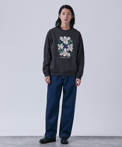 B.C STOCK（ベーセーストック）の「【PLANET OF EARTH】 ビッグフラワーエンブロイダリースウェット（スウェット・メンズ・アイボリー/オートミール/チャコールグレー/グレー・MEDIUM/LARGE）」の9枚目の写真