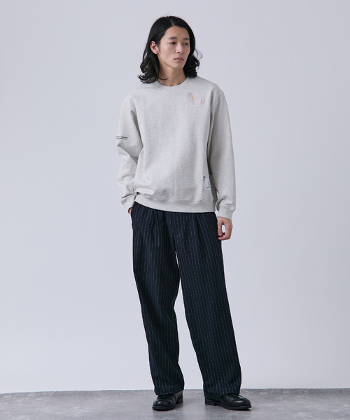 B.C STOCK（ベーセーストック）の「【PLANET OF EARTH】 ビッグフラワーエンブロイダリースウェット（スウェット・メンズ・アイボリー/オートミール/チャコールグレー/グレー・MEDIUM/LARGE）」の13枚目の写真