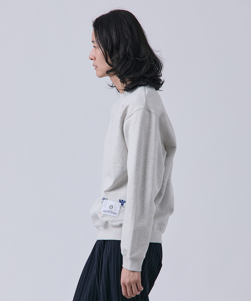 B.C STOCK（ベーセーストック）の「【PLANET OF EARTH】 ビッグフラワーエンブロイダリースウェット（スウェット・メンズ・アイボリー/オートミール/チャコールグレー/グレー・MEDIUM/LARGE）」の15枚目の写真