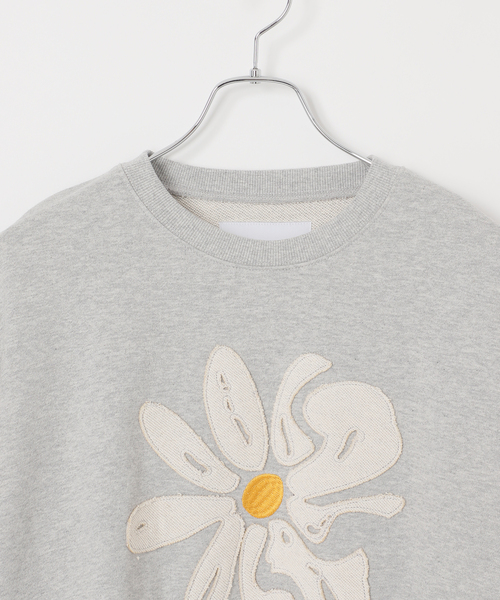 B.C STOCK（ベーセーストック）の「【PLANET OF EARTH】 ビッグフラワーエンブロイダリースウェット（スウェット・メンズ・アイボリー/オートミール/チャコールグレー/グレー・MEDIUM/LARGE）」の22枚目の写真