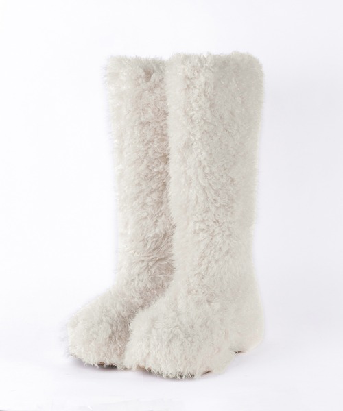 me+em select(ミームセレクト)の「※※【 2color 】厚底フェイクシャギーファーロングブーツ / platform fake shaggy fur long boots(ブーツ・レディース・アイボリー/ブラック・39/38/37)」の8枚目の写真