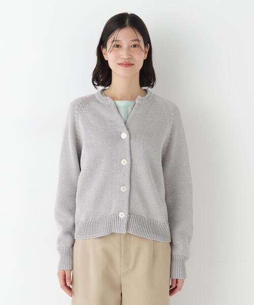 human woman（ヒューマンウーマン）の「◆【ウォッシャブル】マコットンキーネックカーディガン（カーディガン/ボレロ・レディース・グレー/レッド/グリーン/ブルー系その他3・MEDIUM）」の8枚目の写真