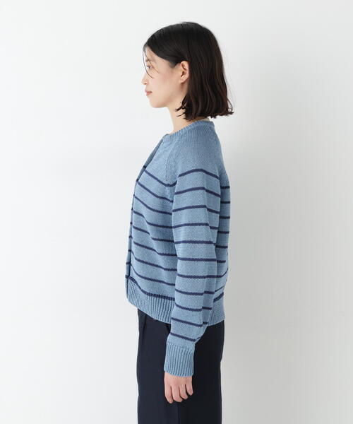 human woman（ヒューマンウーマン）の「◆【ウォッシャブル】マコットンキーネックカーディガン（カーディガン/ボレロ・レディース・グレー/レッド/グリーン/ブルー系その他3・MEDIUM）」の22枚目の写真