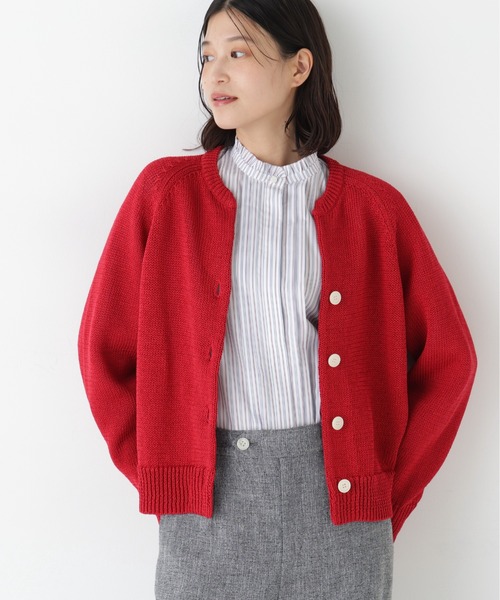 human woman（ヒューマンウーマン）の「◆【ウォッシャブル】マコットンキーネックカーディガン（カーディガン/ボレロ・レディース・グレー/レッド/グリーン/ブルー系その他3・MEDIUM）」の4枚目の写真
