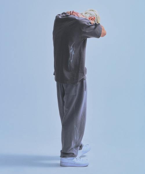 BORN TO WIN（ボーントゥウィン）の「TRIBAL JOGGER PANTS [CHARCOAL]（スウェットパンツ・メンズ・その他・1/2）」の7枚目の写真