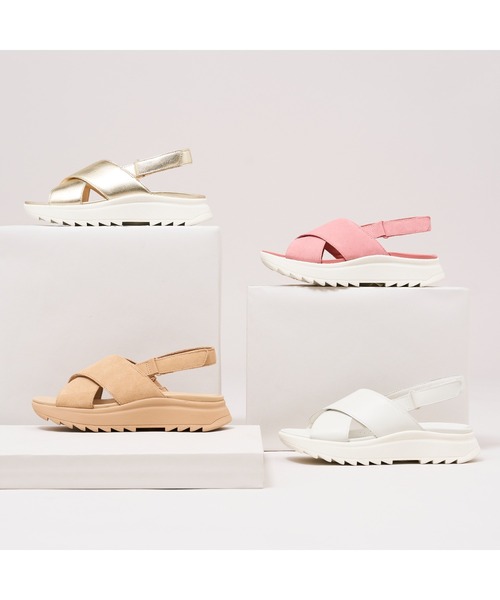 Clarks(クラークス)の「DashLite Wish / ダッシュライトウィッシュ (ピンクスエード)(サンダル・レディース・ピンク・UK3/UK6/UK5.5/UK5/UK4.5/UK4/UK3.5)」の2枚目の写真