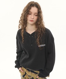 CODDERR（コーダー）の「【CODDERR】アーチロゴ刺繍 ドローコード ヘンリーネック サーマル長袖Tシャツ（Tシャツ/カットソー）」
