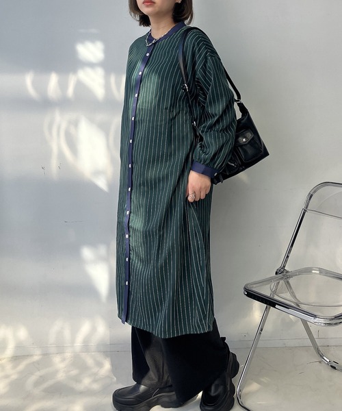 AS KNOW AS plus（アズノゥアズプラス）の「○スッキリ見え 柄切り替えコクーンシルエットワンピース（ワンピース・レディース・ネイビー系/ダークグリーン系/ブラック系・FREE）」の17枚目の写真