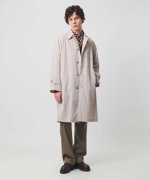 UNITED ARROWS（ユナイテッドアローズ）の「ナイロン/タフタ ウィンドウ マック コート 撥水（ステンカラーコート・メンズ・ベージュ/ライラック/ライトブルー・XL/L/S/M）」の8枚目の写真