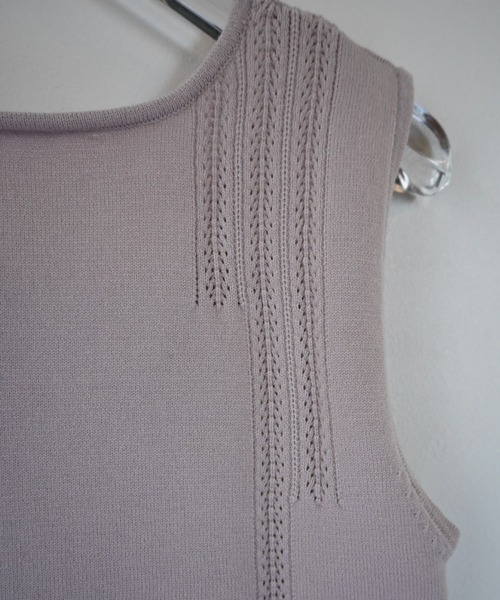 WILLFULLY（ウィルフリー）の「cropped 2way gentle knit tank（ベスト・レディース・ピンク/アイボリー/ミックスグレー/ナチュラル・FREE）」の10枚目の写真