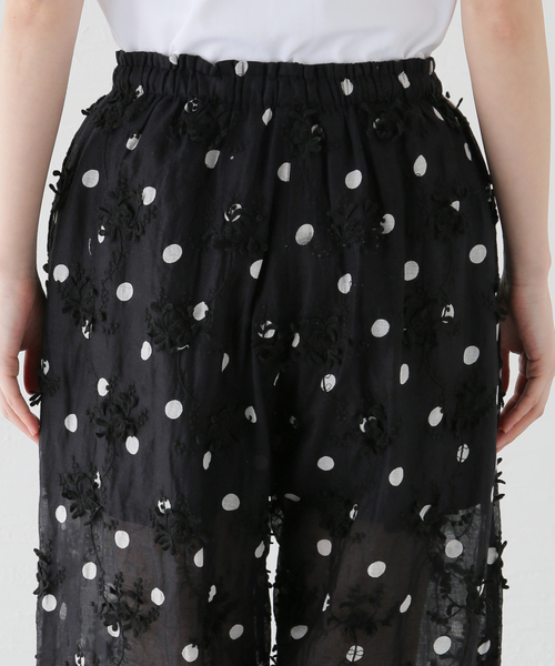 Spick & Span（スピックアンドスパン）の「《追加》crinkle crinkle crinkle 3D embroidery dot pants（その他パンツ・レディース・ブラック・FREE）」の19枚目の写真