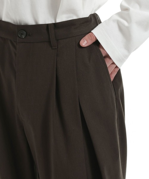 HARE（ハレ）の「CLEAR TEXTUREワイドストレートパンツ(HARE)（スラックス・メンズ・ブラック/グレー系その他/ブラウン・SMALL/MEDIUM）」の9枚目の写真