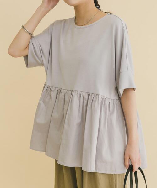 ITEMS URBANRESEARCH（アイテムズ アーバンリサーチ）の「ポンチドッキング半袖トップス（Tシャツ/カットソー・レディース・ライトブルー/チャコールグレー/オフホワイト/ブラック・FREE）」の4枚目の写真