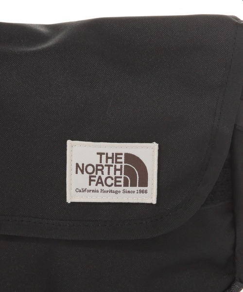 THE NORTH FACE（ザノースフェイス）の「【THE NORTH FACE(ザ・ノース・フェイス)】ショルダーポーチ(KIDS)（ショルダーバッグ・キッズ・ネイビー/ブラック・FREE）」の7枚目の写真