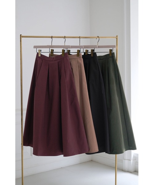 Her lip to(ハーリップトゥー)の「Clara Volume Skirt(スカート・レディース・ブラック/バーガンディー/グリーン系/ベージュ系・M/S)」の10枚目の写真