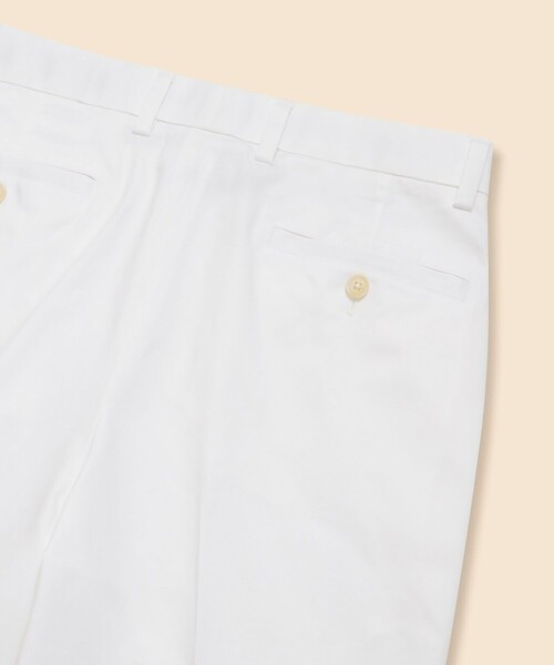 BROOKS BROTHERS（ブルックスブラザーズ）の「ライトウエイト　アドバンテージチノ　プレーンフロントパンツ　Slim（チノパンツ・メンズ・ホワイト/グレー・29inch/30inch/31inch/32inch/33inch/34inch/35inch/36inch/37inch/38inch）」の3枚目の写真