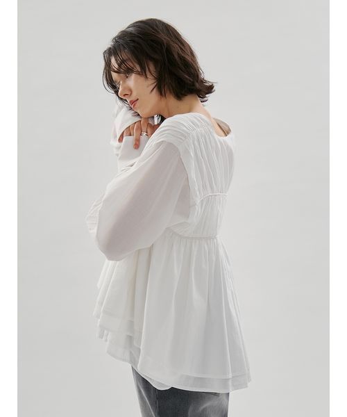 emmi（エミ）の「コットンギャザーブラウス【アンサンブル対応】（シャツ/ブラウス・レディース・ホワイト/ピンク・F）」の7枚目の写真